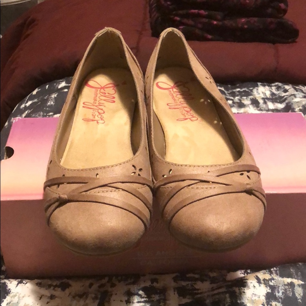 NWOT Jellypop flats